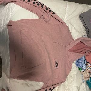 Never wear. Worn three times